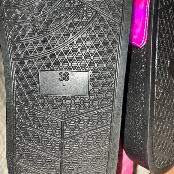 Bongo slides - Picture 3 of 4